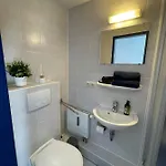 홈스테이 Gaestezimmer Kreuzheide