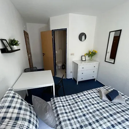 Gaestezimmer Kreuzheide *