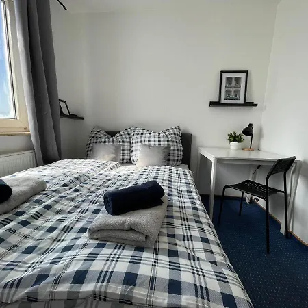 Gaestezimmer Kreuzheide Вольфсбург